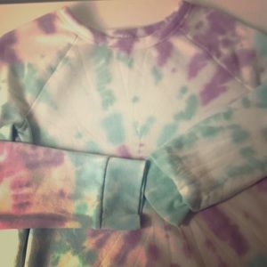 Long sleeve insulated tie dye shirt